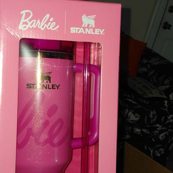 Stanley Other - A Stanley Flowstate Pink Tumbler 40 oz. An Attention Grabber